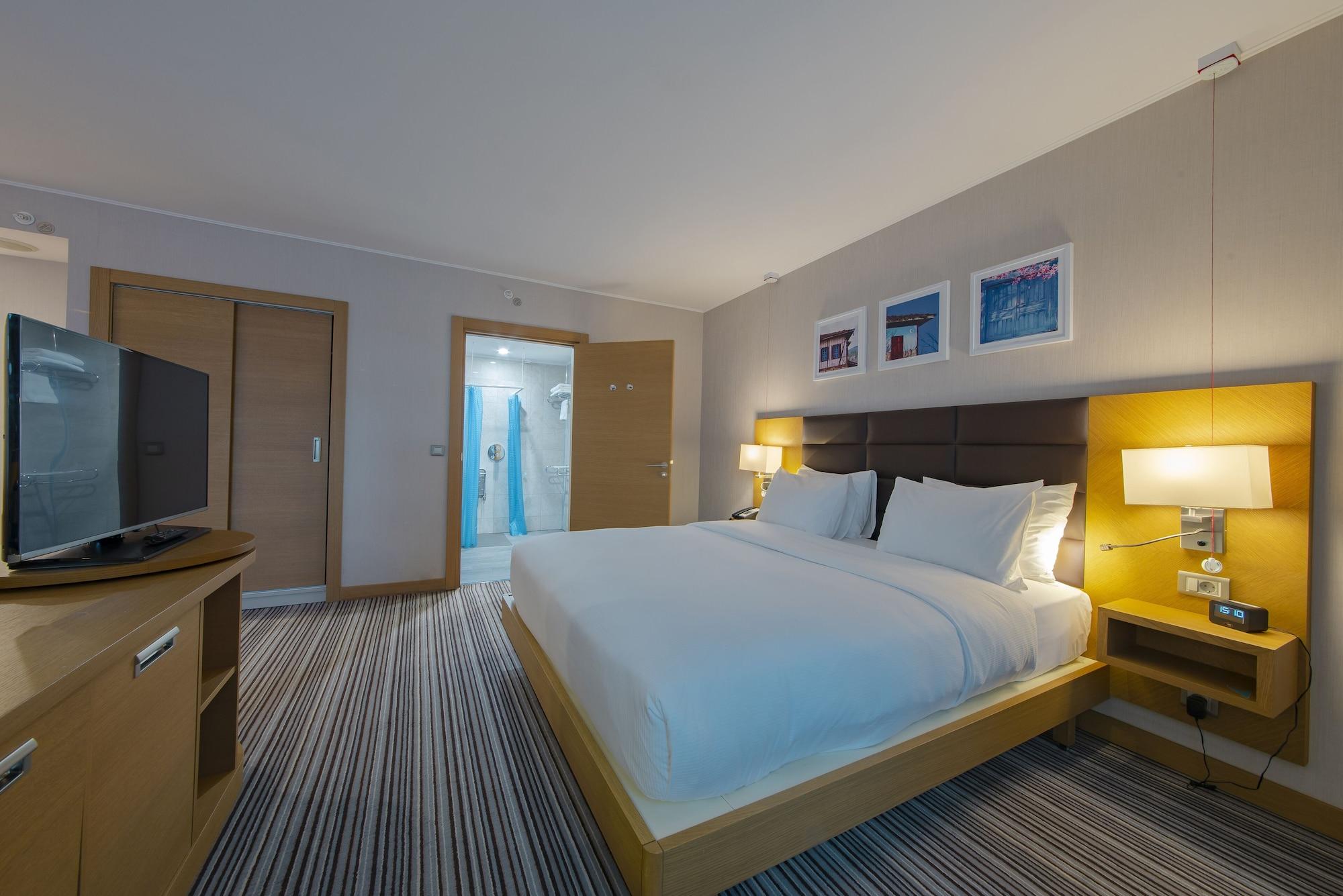 Hilton Garden Inn סאפראנבולו מראה חיצוני תמונה