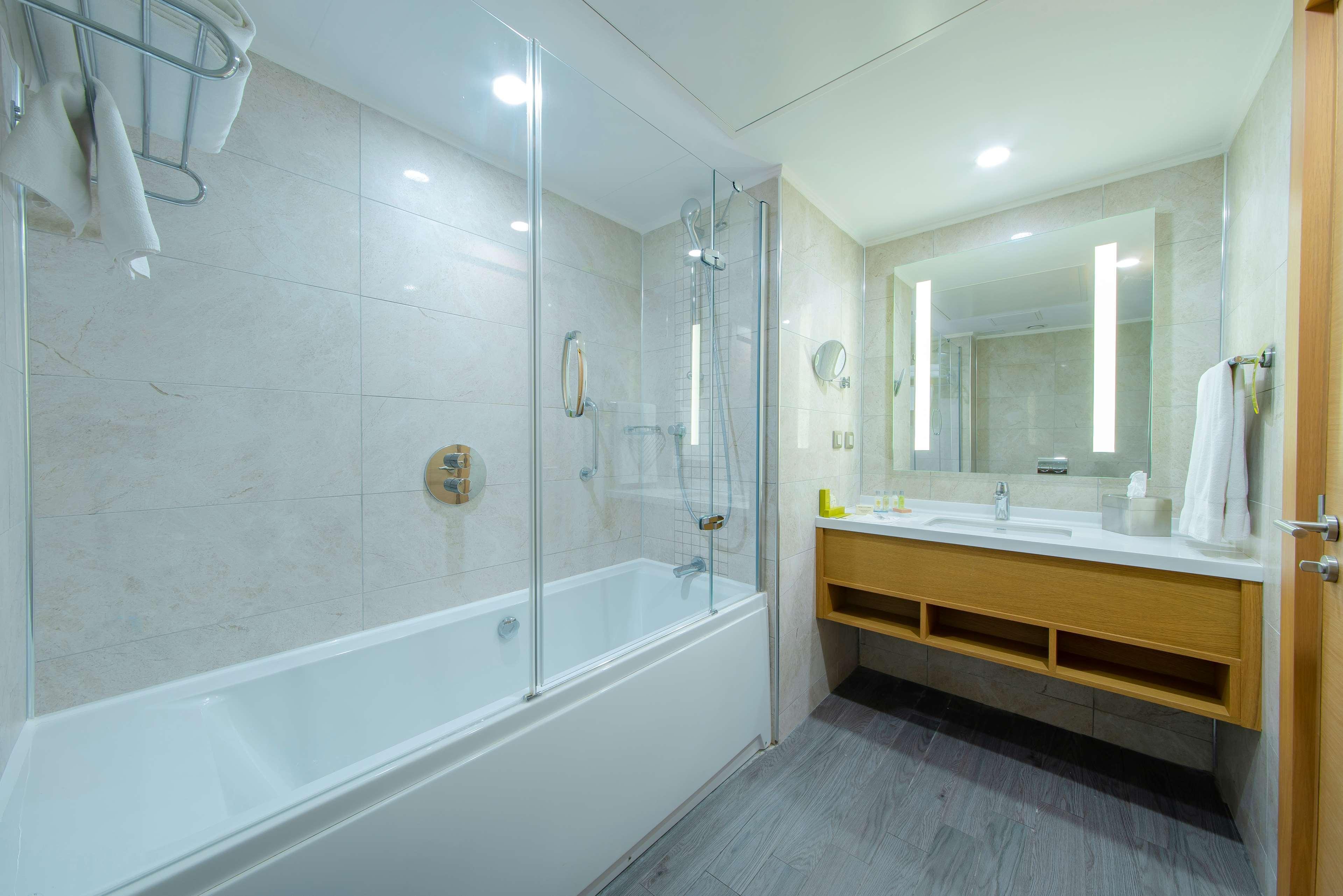 Hilton Garden Inn סאפראנבולו מראה חיצוני תמונה