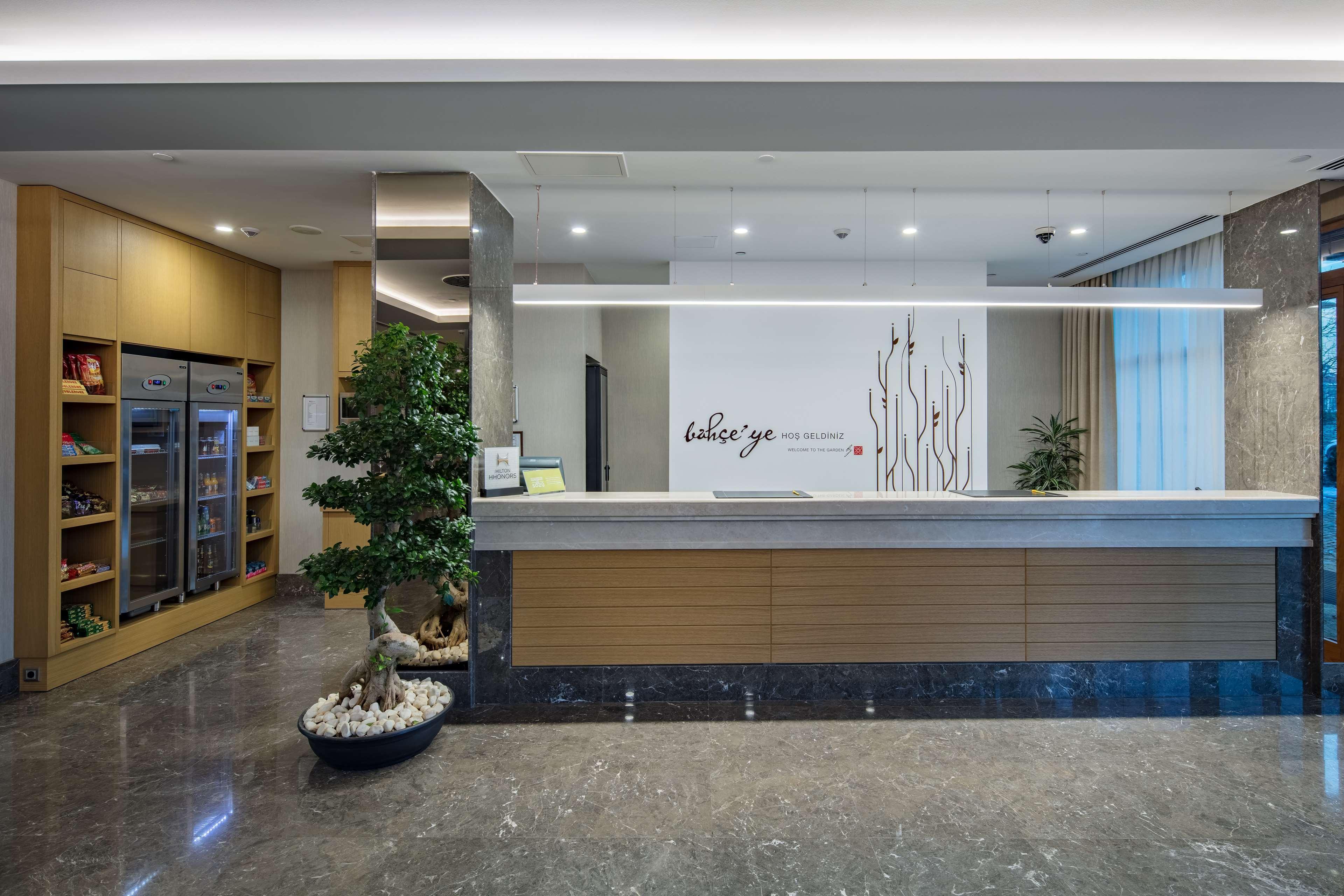 Hilton Garden Inn סאפראנבולו מראה חיצוני תמונה