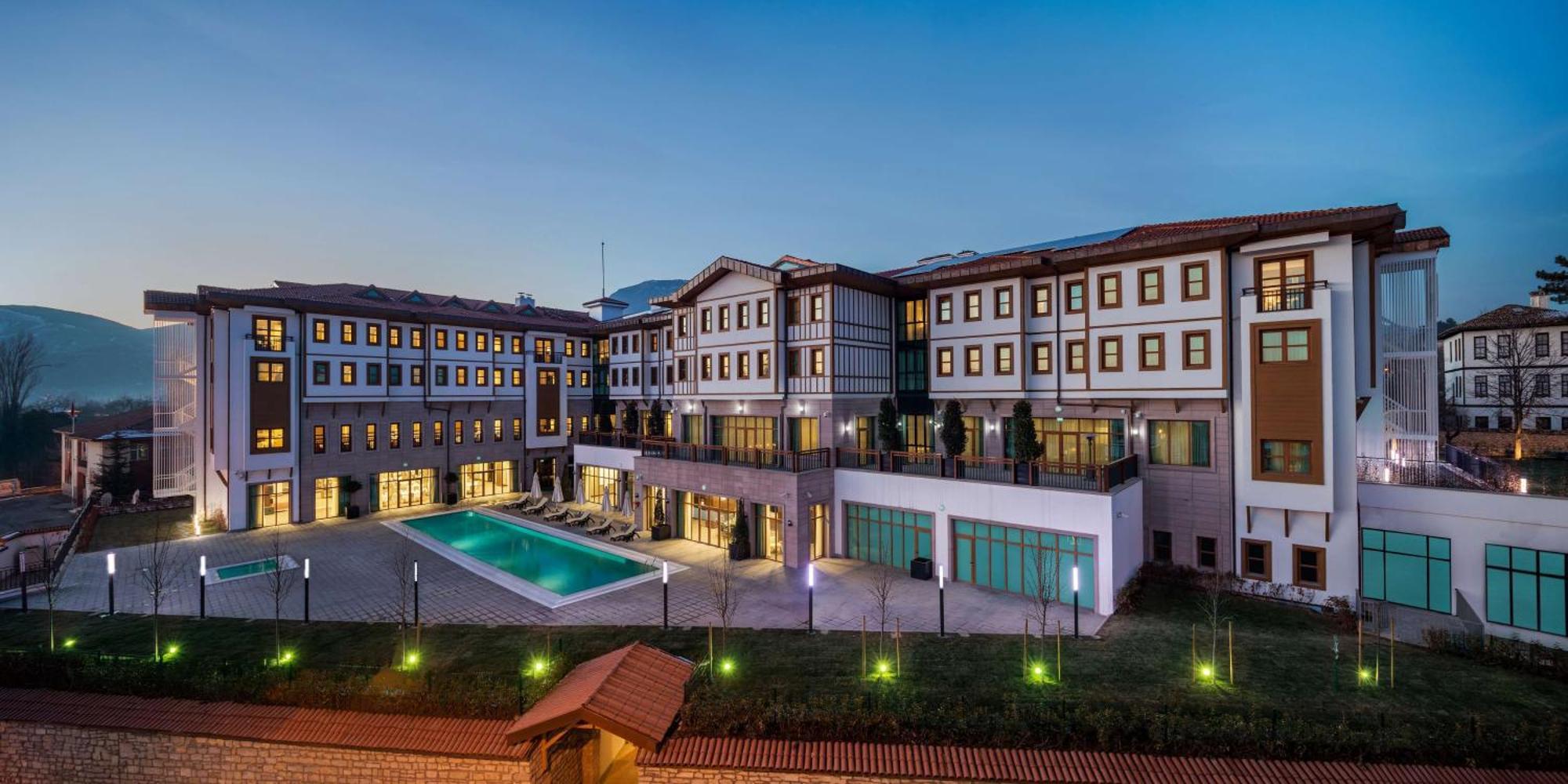 Hilton Garden Inn סאפראנבולו מראה חיצוני תמונה