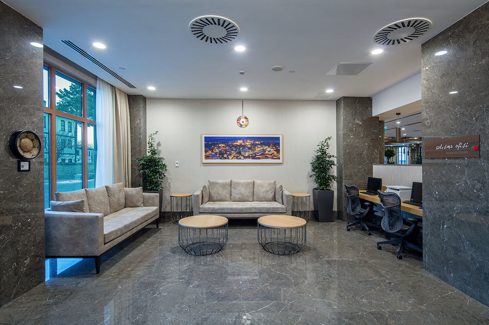 Hilton Garden Inn סאפראנבולו מראה חיצוני תמונה